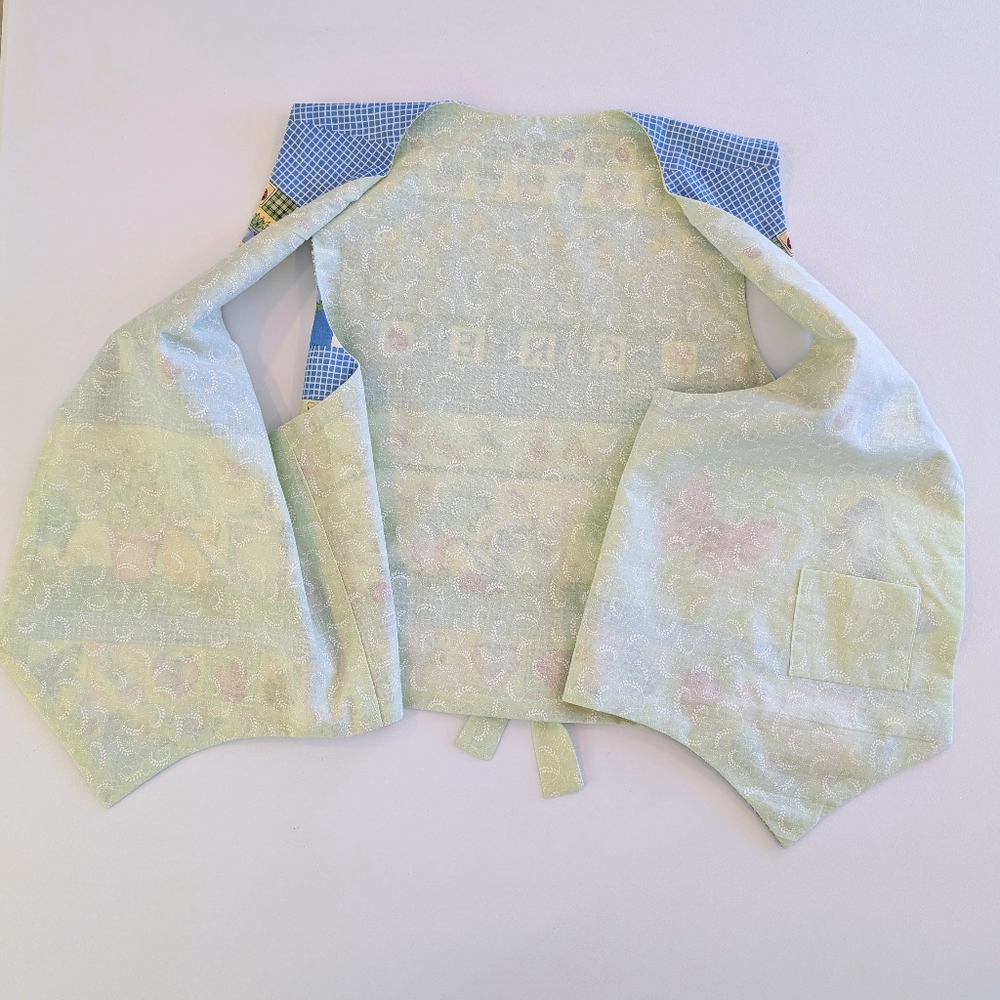 Handmade "Garden" vest W 3D butterflies, plants, flowers, farmhouse Vest. 2X - Picture 11 of 14
